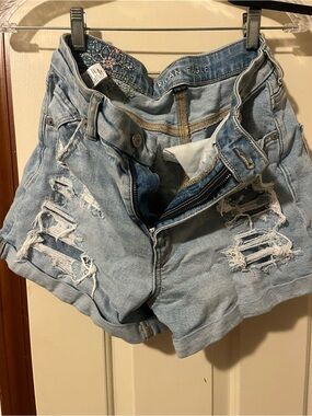 American Eagle Denim embroidered shorts